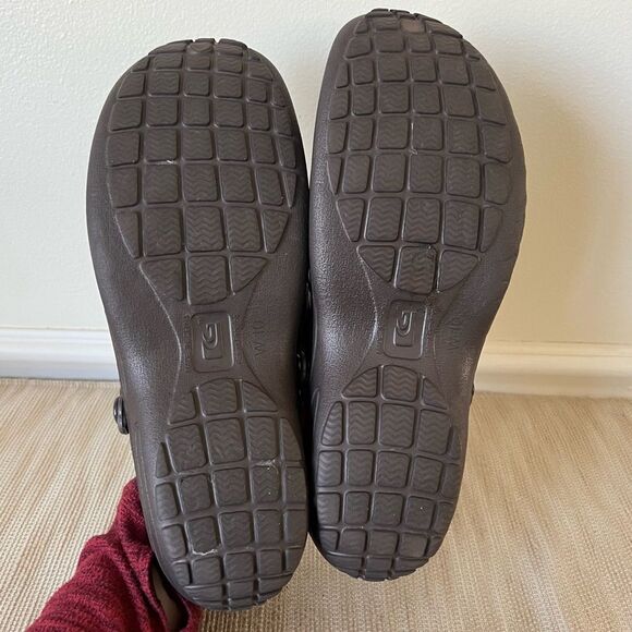 Women’s CLOGGENS brown Sz 10 waterproof clogs COMFY! - Picture 6 of 13